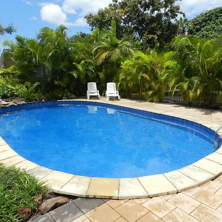 Golden Palms Motor Inn Bundaberg Eksteriør bilde