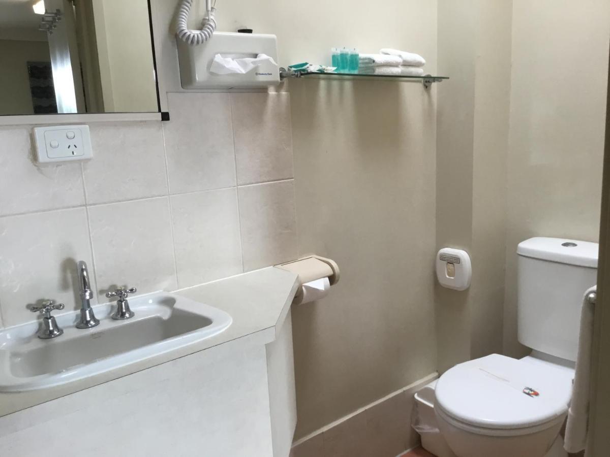 Golden Palms Motor Inn Bundaberg Eksteriør bilde
