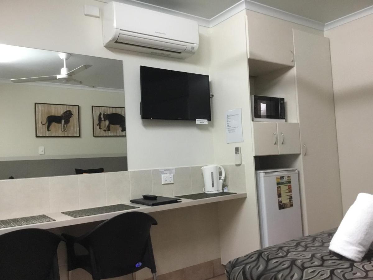 Golden Palms Motor Inn Bundaberg Eksteriør bilde
