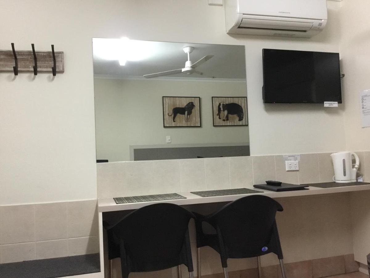 Golden Palms Motor Inn Bundaberg Eksteriør bilde