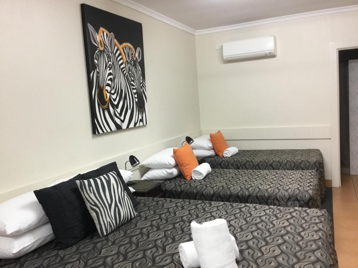 Golden Palms Motor Inn Bundaberg Eksteriør bilde
