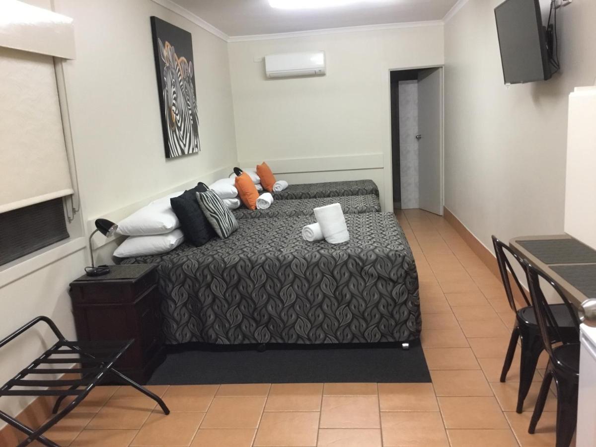 Golden Palms Motor Inn Bundaberg Eksteriør bilde