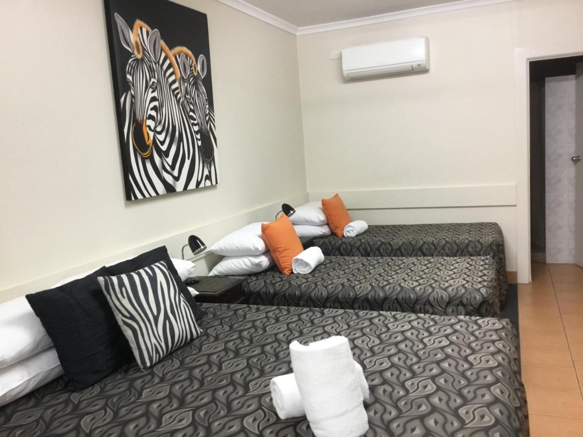 Golden Palms Motor Inn Bundaberg Eksteriør bilde