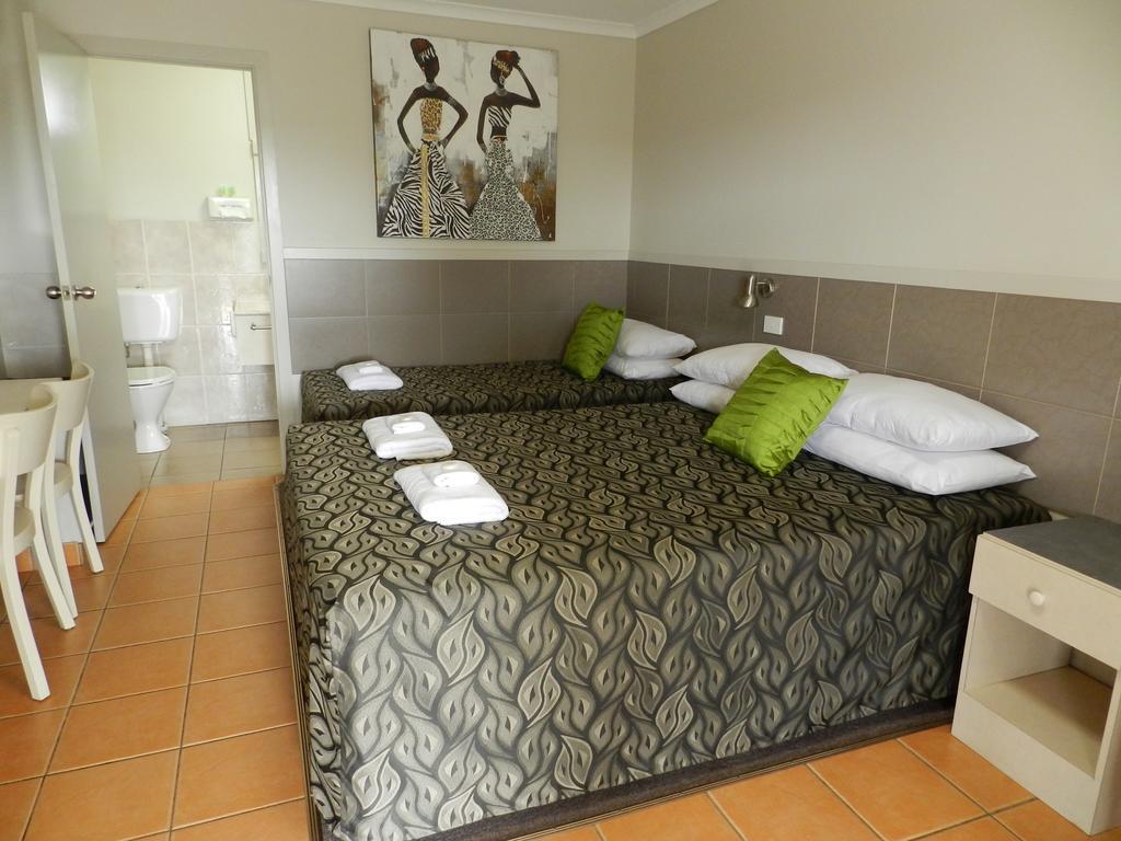 Golden Palms Motor Inn Bundaberg Eksteriør bilde