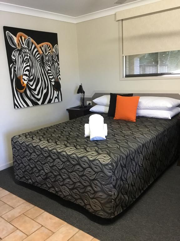Golden Palms Motor Inn Bundaberg Eksteriør bilde