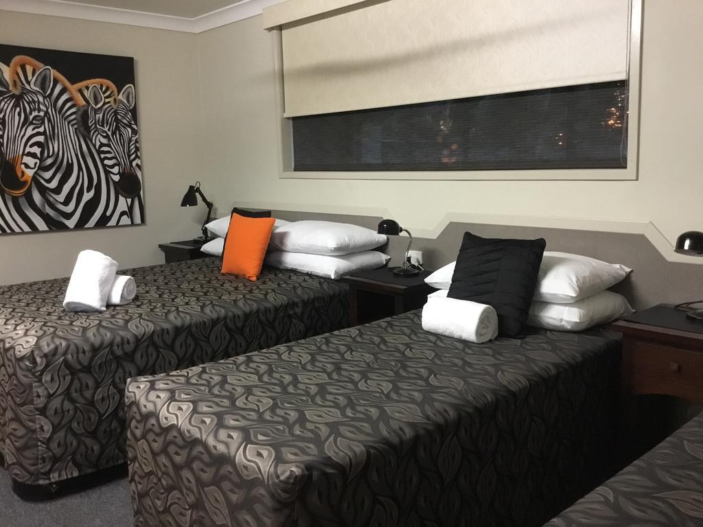 Golden Palms Motor Inn Bundaberg Eksteriør bilde