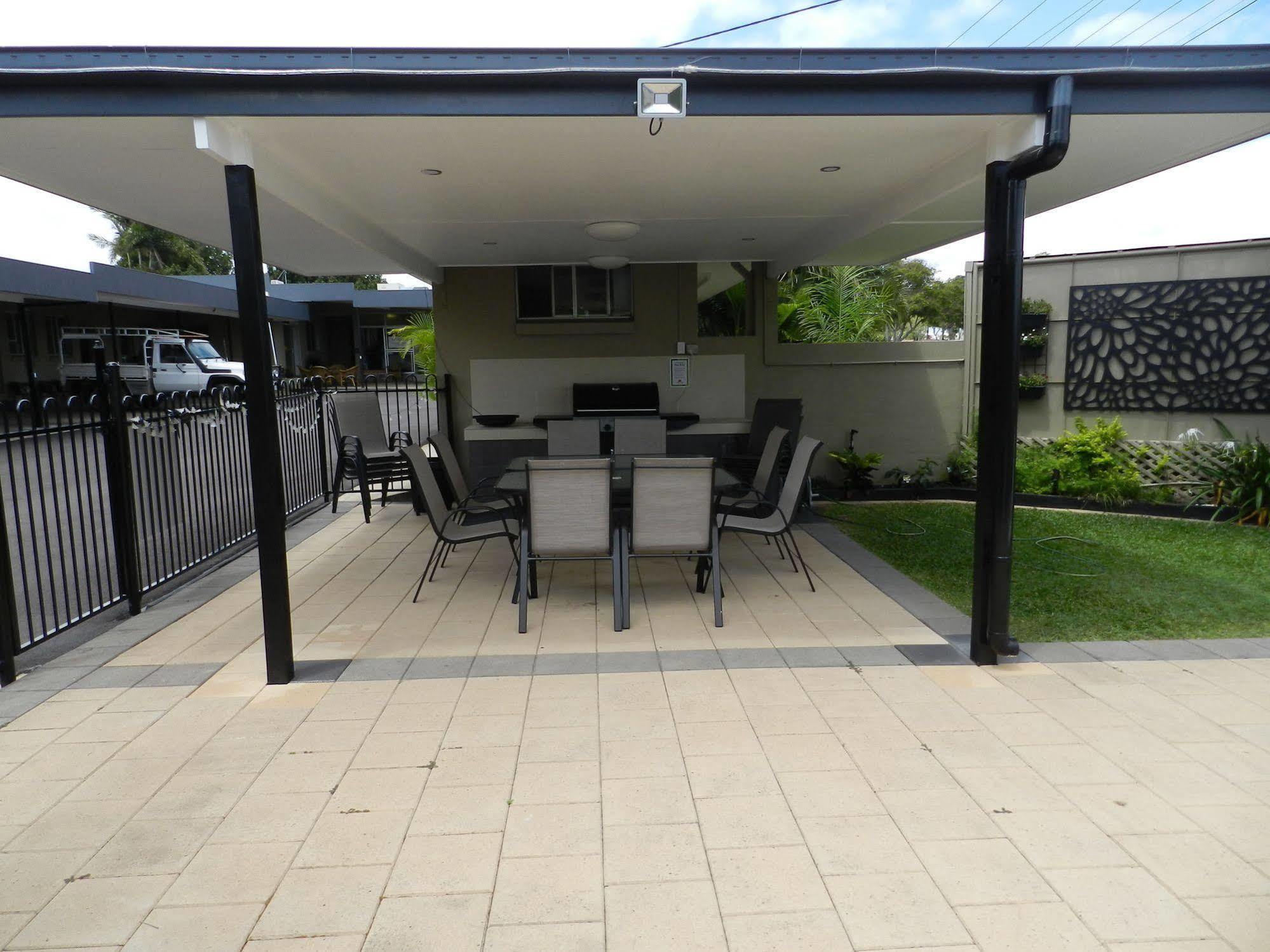 Golden Palms Motor Inn Bundaberg Eksteriør bilde