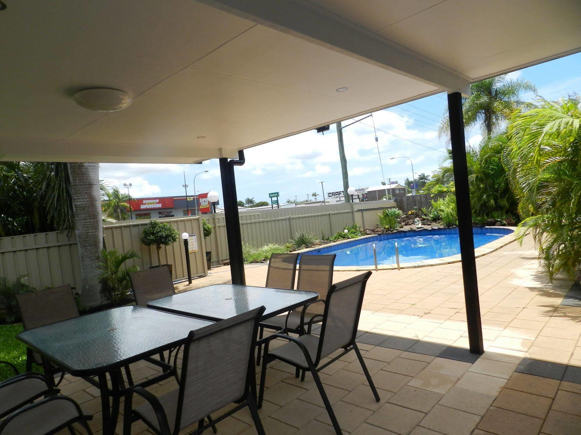 Golden Palms Motor Inn Bundaberg Eksteriør bilde