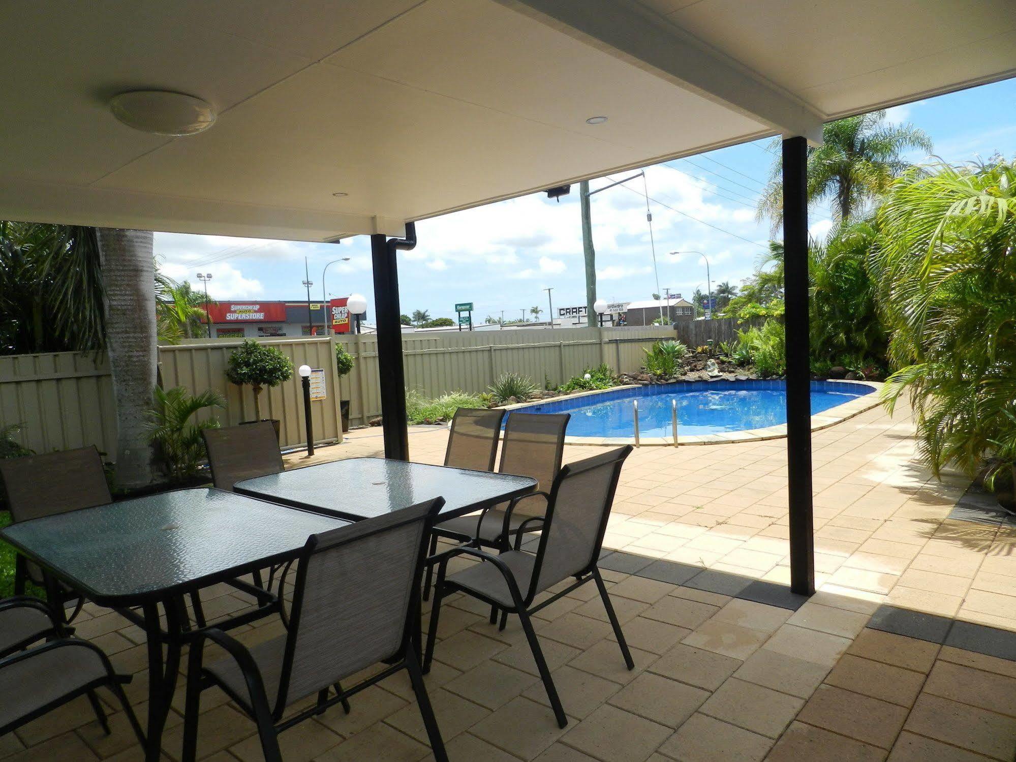 Golden Palms Motor Inn Bundaberg Eksteriør bilde